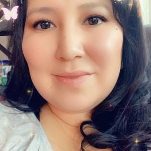 Meet your Posher, Vivian